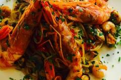 26871844_805214099661994_5502352701066838016_n