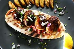 35372755_2064268307230342_20577188315136000_n