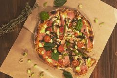 36540869_434379950373788_653300912684531712_n